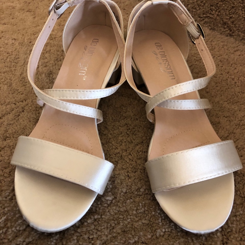 Girls Dress Shoes